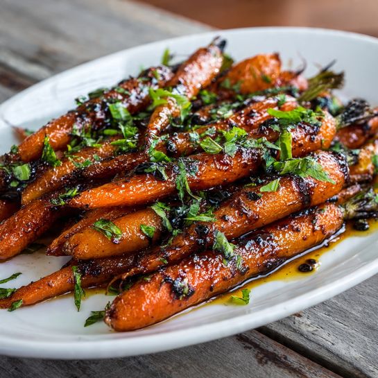 Honey Balsamic Glazed Carrots Recipe - Recipe Image